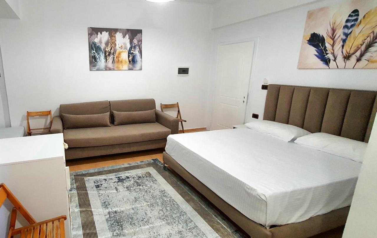 Hotel De Ksamil Eksteriør bilde