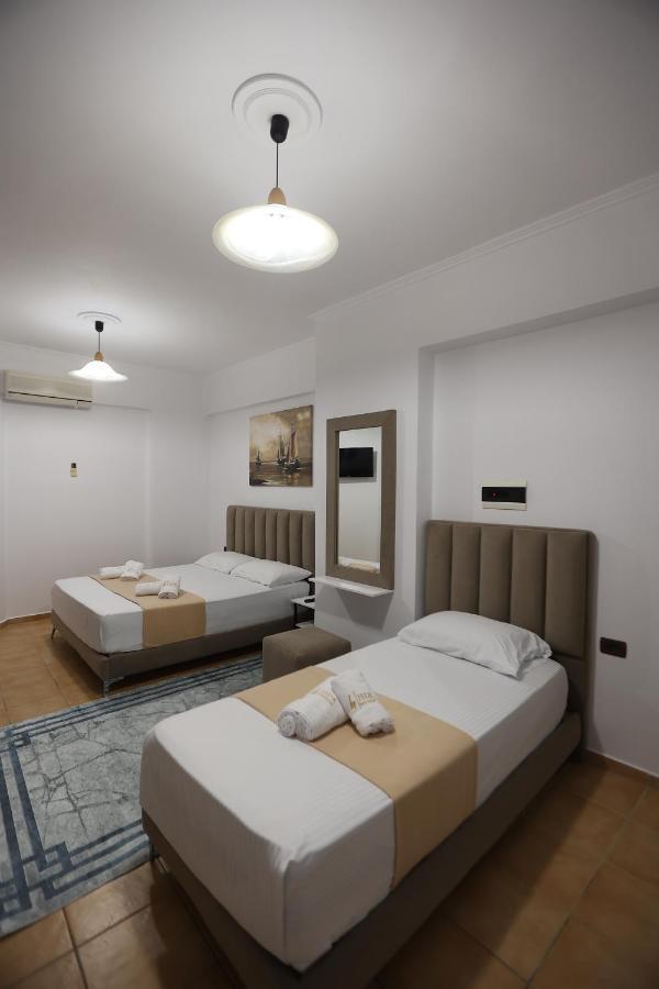 Hotel De Ksamil Eksteriør bilde