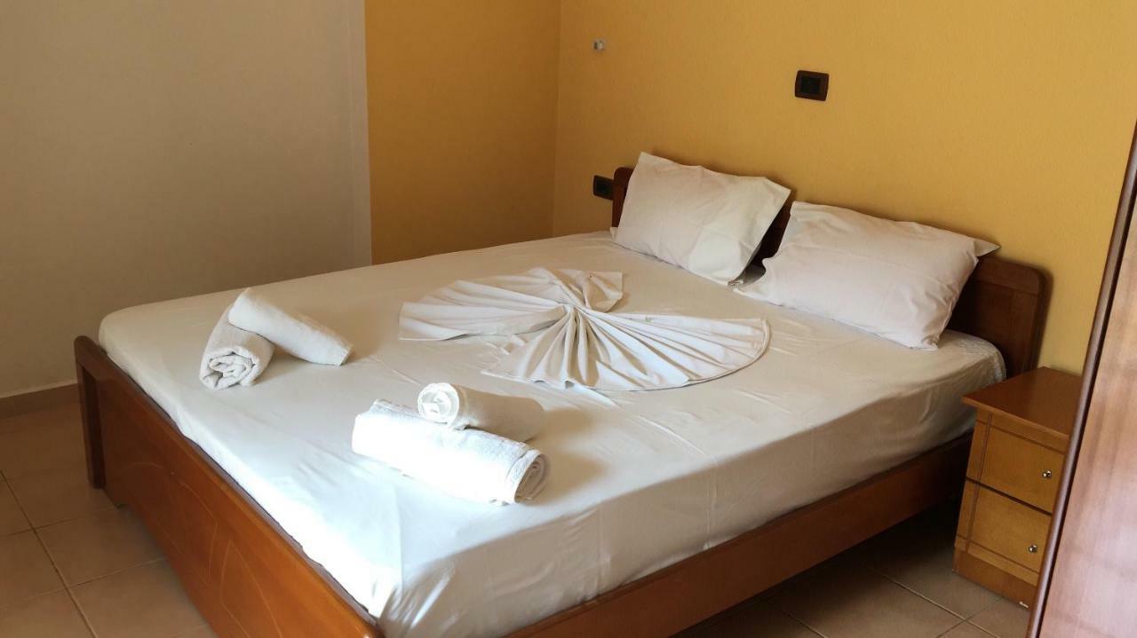 Hotel De Ksamil Eksteriør bilde